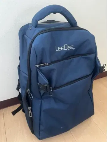 새상품급 LeeDee 네이비 다기능 백팩