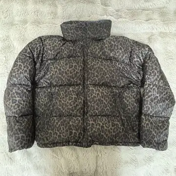 American Eagle 레오파드 무늬 다운 자켓 XS