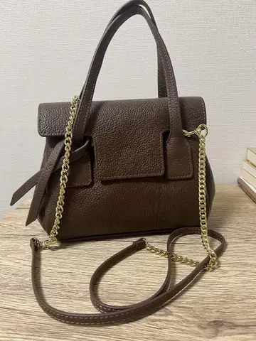 브라운 가죽 핸드백 체인 스트랩 포함