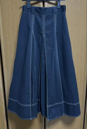 (가격 인하) 새상품급 프릭스스토어 x dickies 롱 플리츠 스커트