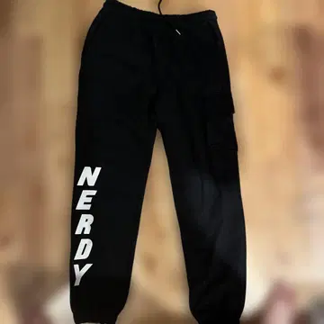 NERDY 블랙 조거 팬츠 스웨트 팬츠
