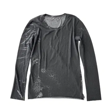 14th addition long tee