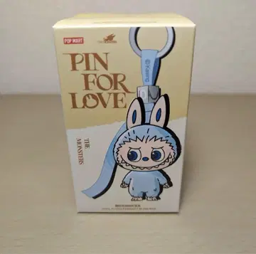 POP MART PIN FOR LOVE