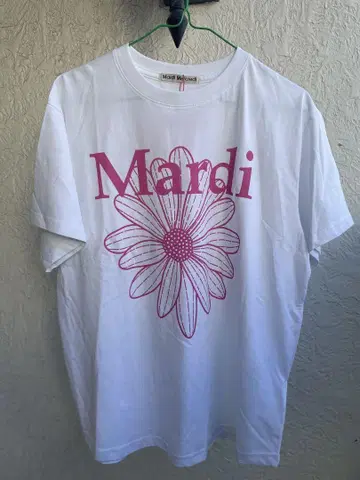 미착용 새상품 Mardi t-shirts 사이즈M 화이트x 핑크