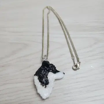 [ 연휴 세일 ] 보더콜리 목걸이 유리제 영국