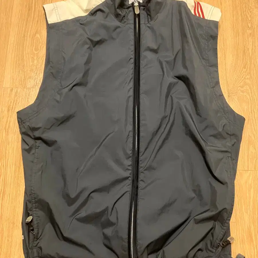 Adidas windbreaker vest gray