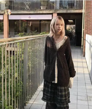 COYSEIO WAVE KNIT CARDIGAN