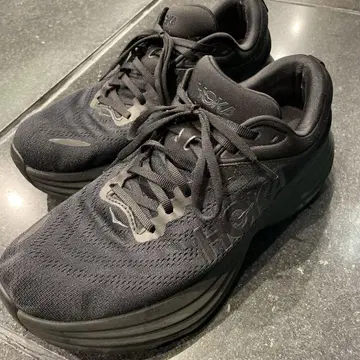 HOKA Bondi8 블랙 러닝화