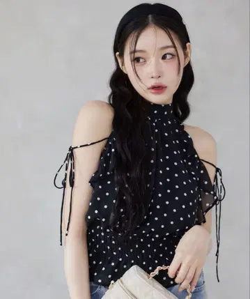 아메스리 백리본 블라우스 도트