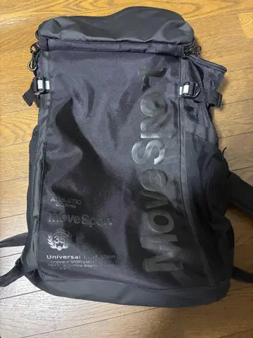 데상트 move sport 백팩 박스 블랙