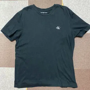 Calvin Klein Jeans 블랙 T셔츠 L