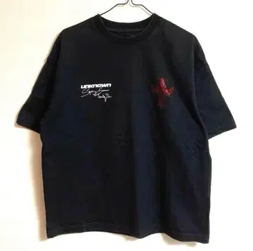 unknown London 티셔츠 빨간색 십자가 블랙 S
