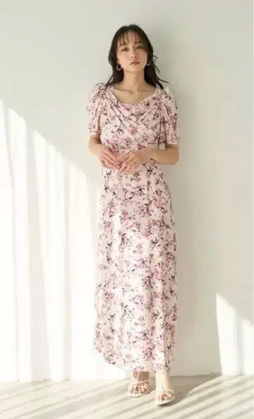 SNIDEL 레이온 카슈쿨 프린트 원피스