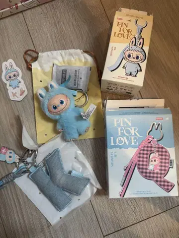 LABUBU PIN FOR LOVE 봉제 인형 펜던트 K