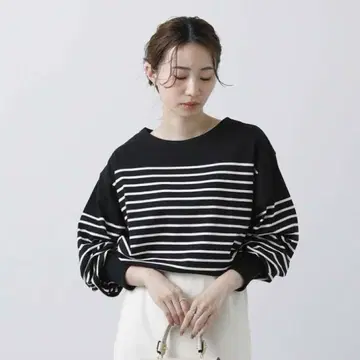 Grady Brilliant C 패널 보더 소매 리브 티셔츠