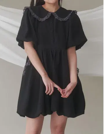 메리제니 택 포함 새상품 벌룬 퍼프 미니 원피스 블랙