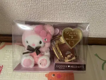 GODIVA 헬로키티 마스코트 키링 봉제 인형 2018