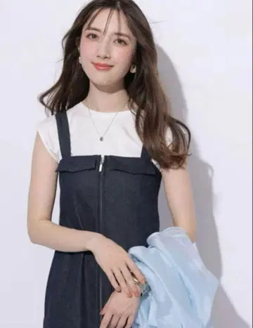 앱와이어 프렌치 슬리브 티셔츠 프론트 지퍼 베어 원피스 세트 M
