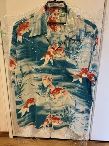 Sun Surf 알로하 셔츠 SS32164 금붕어 패턴