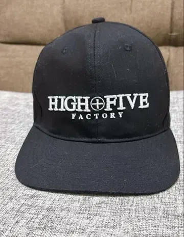 HIGH FIVE 캡 야마시타 켄지로