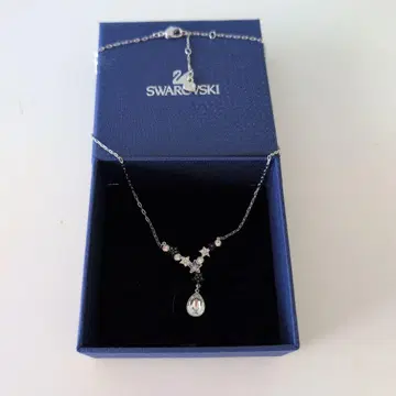 Swarovski 별 모양 크리스탈 목걸이