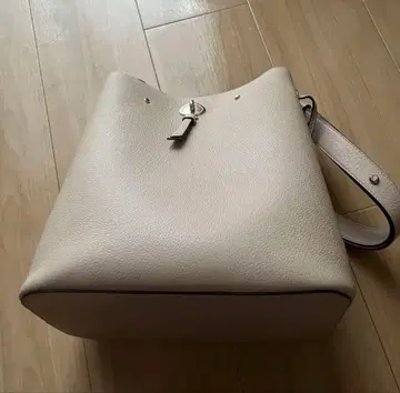 kate spade 베이지 숄더백