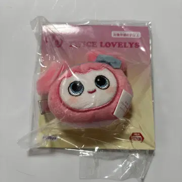 TWICE LOVELYS gigo 봉제 인형 헤어핀 모모