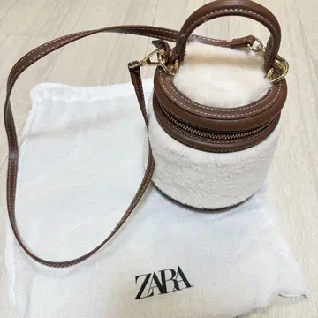 ZARA 퍼 숄더백