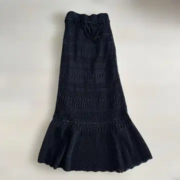 블랙 니트 플레어 롱 스커트