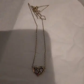 THE KISS 목걸이