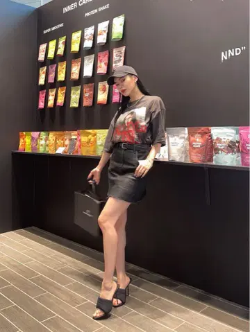 blitt 모나리자 셔츠 블랙