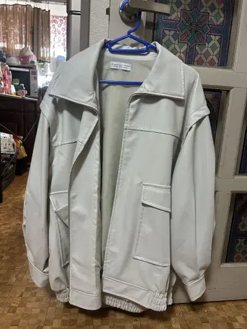 CIAOPANIC TYPY 화이트 자켓