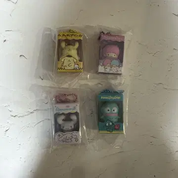 산리오 캐릭터즈 초코박스 박스 피규어 컬렉션 4점