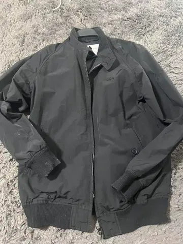 LACOSTE 블랙 자켓 US M