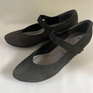 D'ICI 그레이 멜리 제인 웨지 힐 펌프스 23cm