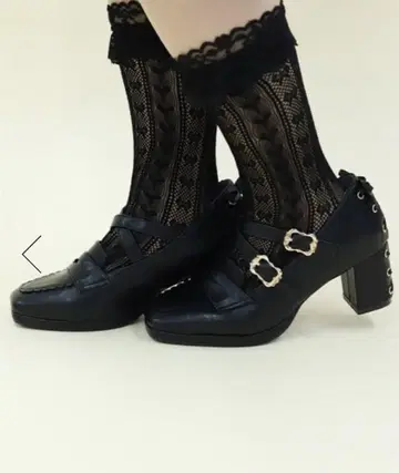 [ 새상품 ] axes femme POETIQUE 백 레이스업 로퍼