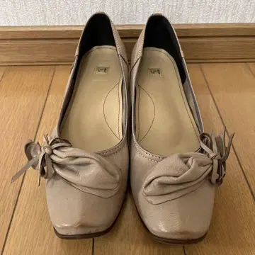 잉그 리본 포함 펌프스