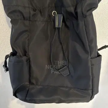 THE NORTH FACE 블랙 백팩