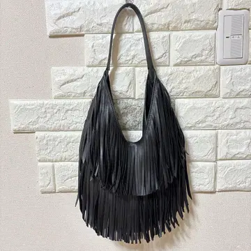 새상품급 ZARA 프린지 백