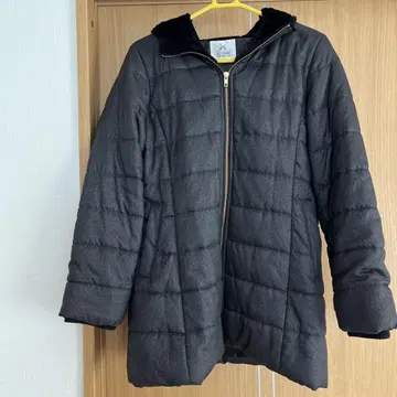 블랙 퀼팅 다운 자켓