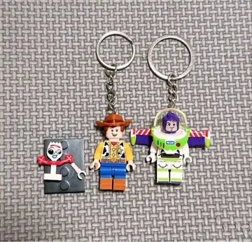 [ 새상품 ] 토이스토리 레고 호환 키링 2세트 버즈 우디
