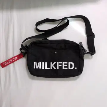 새상품급 MILKFED. 블랙 숄더백