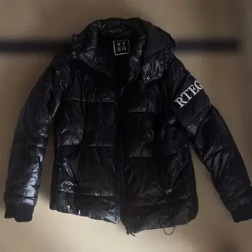 RTGEG 블랙 다운 자켓 L 사이즈