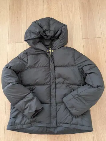 여성용 블랙 다운