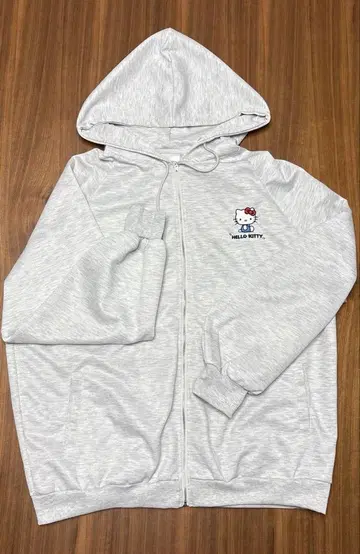 새상품 산리오 헬로키티 후드티 그레이 L 사이즈