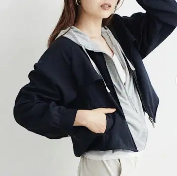 루니 아우터 네이비