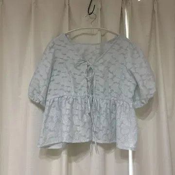 flower 스카이블루 프릴 페플럼 블라우스 반팔
