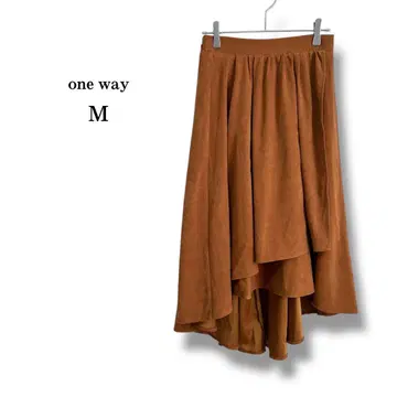 새상품급 [ one way ] 원웨이 비대칭 미디 스커트 턱 플레어 M