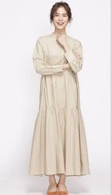 나노 유니버스 티어드 원피스 베이지