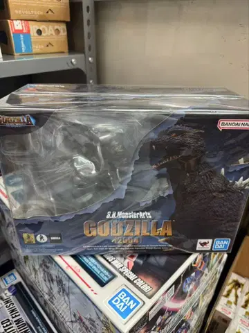 S.H. MonsterArts 고질라 2004 모델